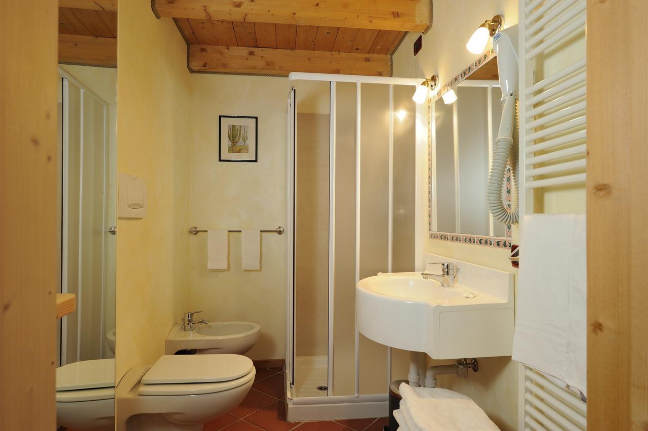 Chalet Dei Pini Aparthotel Madonna Kültér fotó