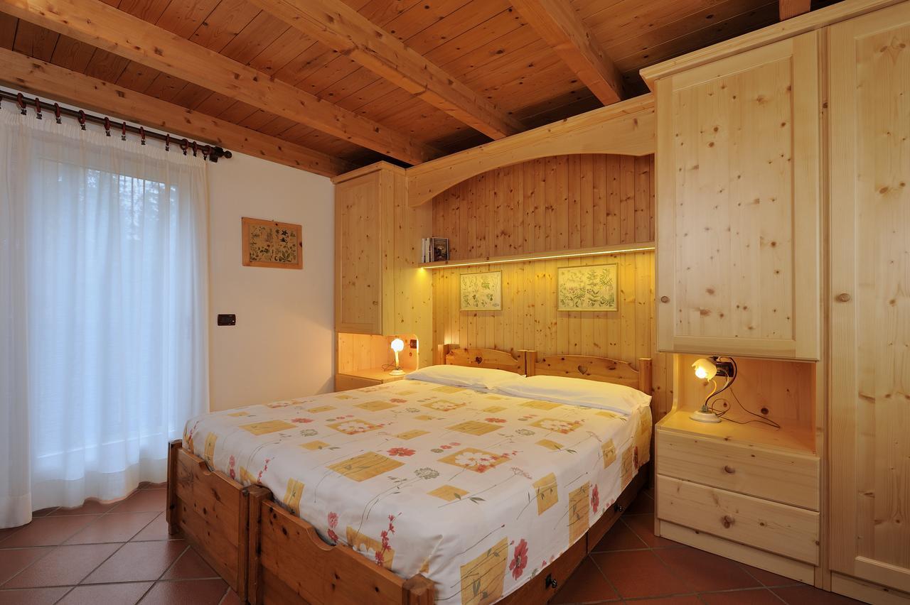 Chalet Dei Pini Aparthotel Madonna Kültér fotó