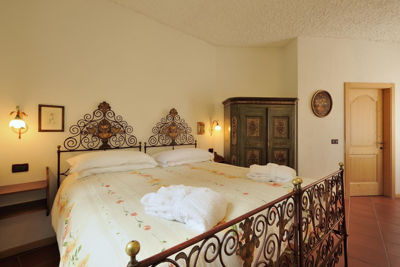 Chalet Dei Pini Aparthotel Madonna Kültér fotó